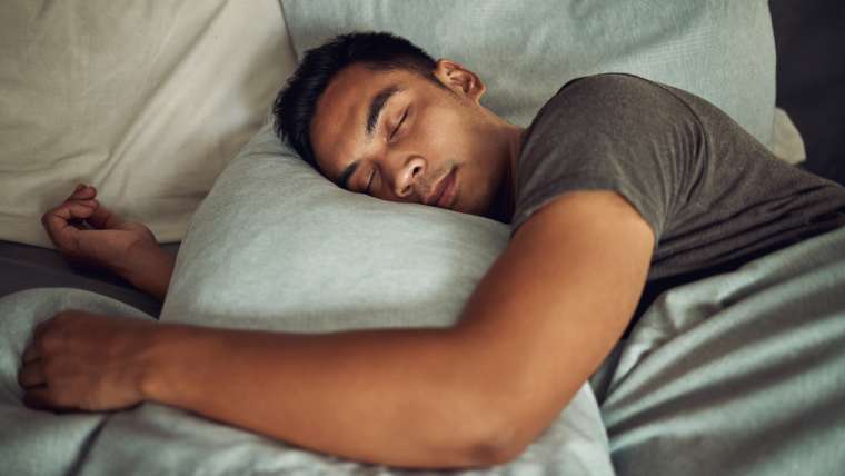 La influencia de los hábitos de sueño en la salud bucal: claves para mejorar la calidad del sueño